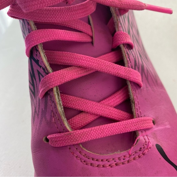 Puma Tacto Jr pink soccer cleats Big Kid Size 6 EU 38 Barbiecore Barbie youth - Picture 5 of 16